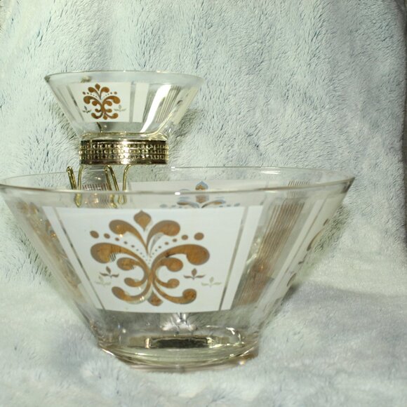 Vintage MCM Anchor Hocking 1960's MCM Gold Fleur Hanging Chip and Dip Bowl Set - Picture 1 of 12